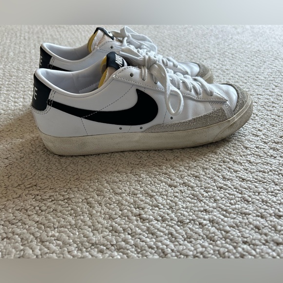 Blazer Nike shoes, US 8, fits EU 39, worn but no damages, see pictures - Picture 3 of 5
